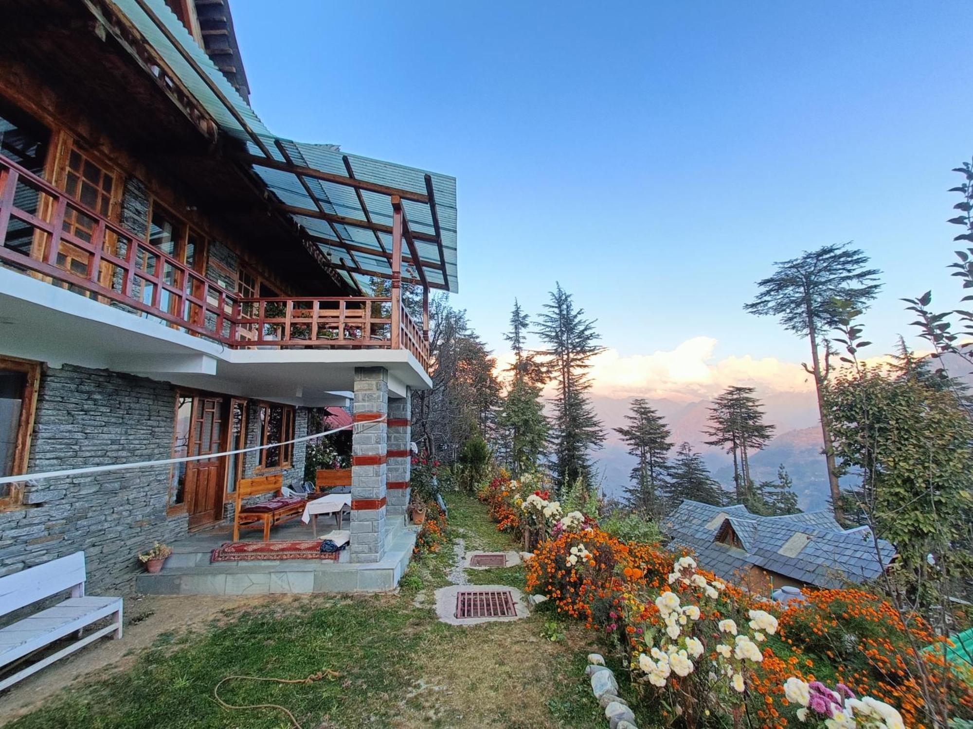 Banjār Ishan Log Huts-A Boutique Home Stay מראה חיצוני תמונה